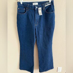 Abercrombie & Fitch NWT Curve Love High Rise Vintage Flare Denim Jeans 31/12S